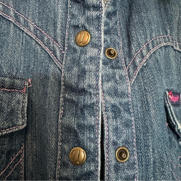Wrangler Women's Blue Medium Wash Cotton Trucker Denim Vest Medium 2006 - Picture 3 of 5